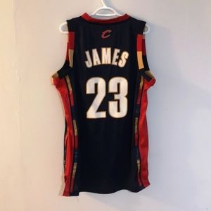 VINTAGE MENS CLEVELAND CAVALIERS LEBRON JAMES #23 JERSEY